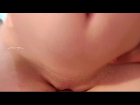 ❤️ Guļu māsas istabā, un tā es pamodos Seks video pie porno lv.123sex.ru