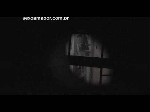 ❤️ Blondīnīte tiek slepeni filmēta ar kaimiņu vuajeru, kurš slēpjas aiz dobiem ķieģeļiem Seks video pie porno lv.123sex.ru